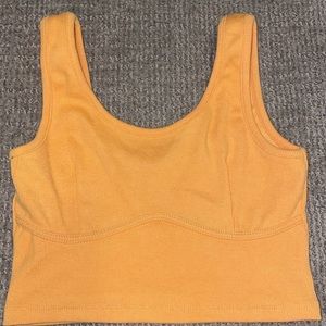 SIGNATURE 8 BOUTIQUE TOP